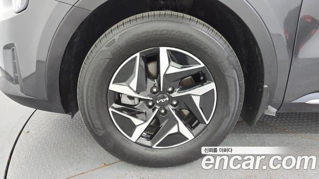 Kia Sorento 2025 — Фото 5/20
