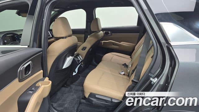 Kia Sorento 2025 — Фото 11/20