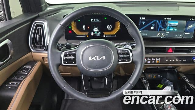Kia Sorento 2025 — Фото 13/20