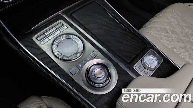 Genesis GV80 2022 — Şəkil 9/20