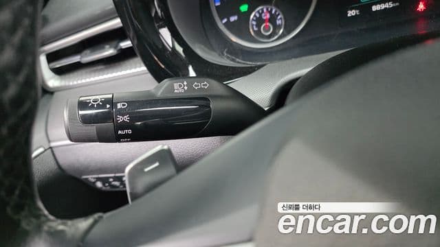 Kia K5 2023 — Photo 31/36
