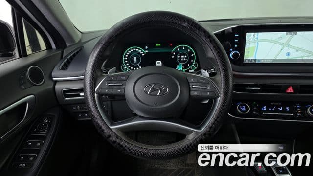 Hyundai Sonata 2022 — Şəkil 13/20