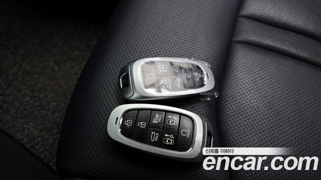 Hyundai Sonata Hybrid 2022 — Photo 5/33