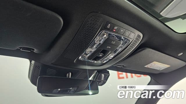 Mercedes-Benz GLB-Class 2022 — ფოტო 19/20