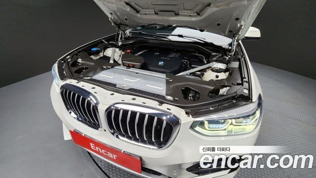 BMW X4 2021 — Şəkil 18/20