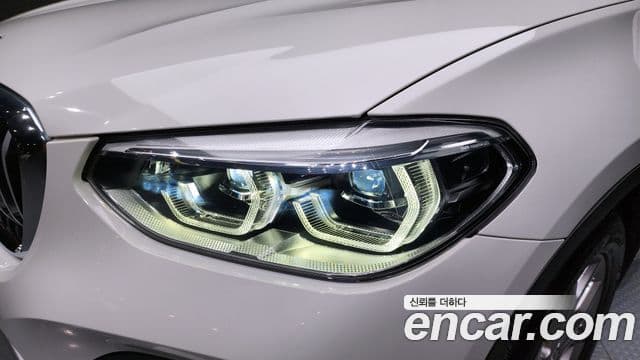 BMW X4 2021 — Şəkil 19/20