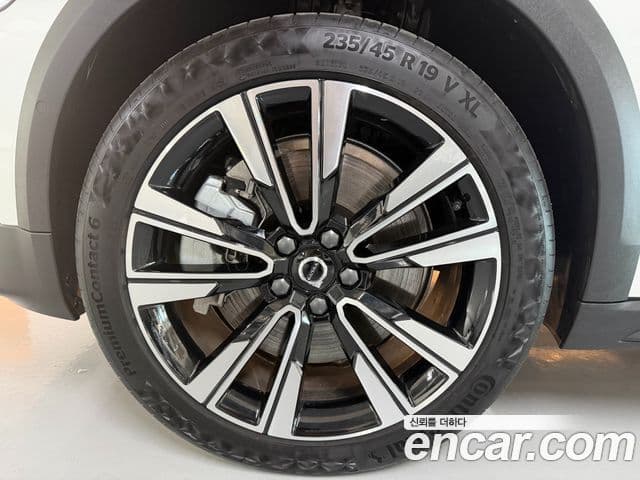 Volvo V60 Cross Country 2025 — Şəkil 4/20