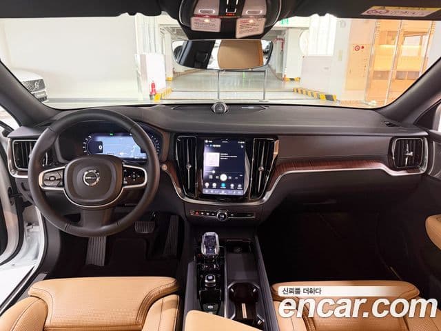 Volvo V60 Cross Country 2025 — Şəkil 10/20