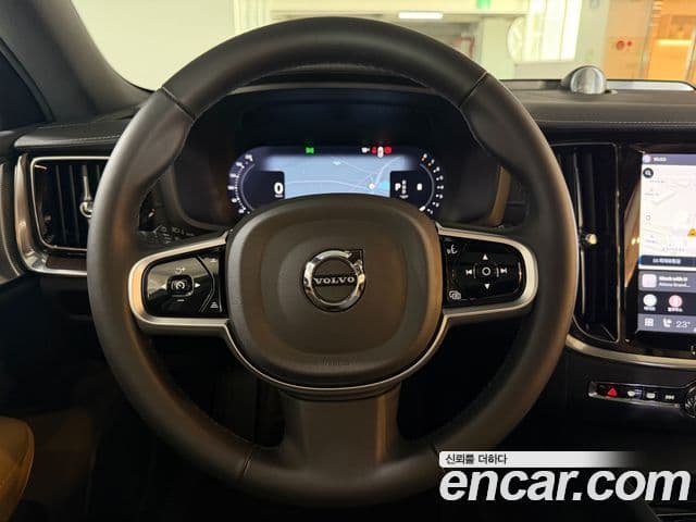 Volvo V60 Cross Country 2025 — Şəkil 17/20