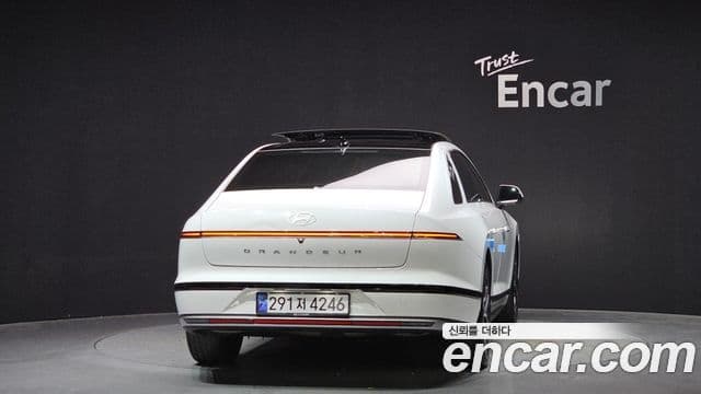 Hyundai Grandeur 2023 — Şəkil 4/20