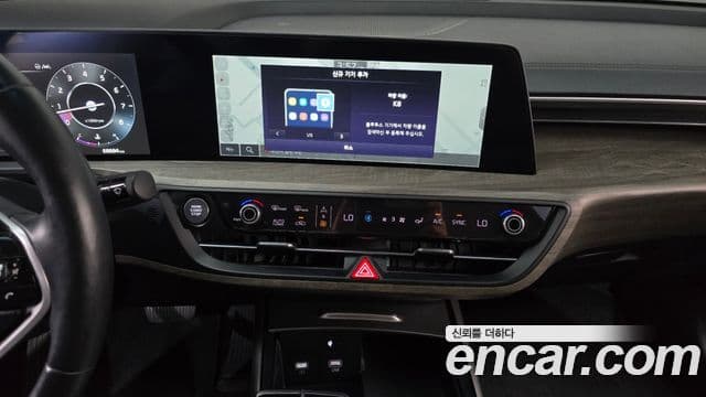 Kia K8 2022 — Şəkil 14/20