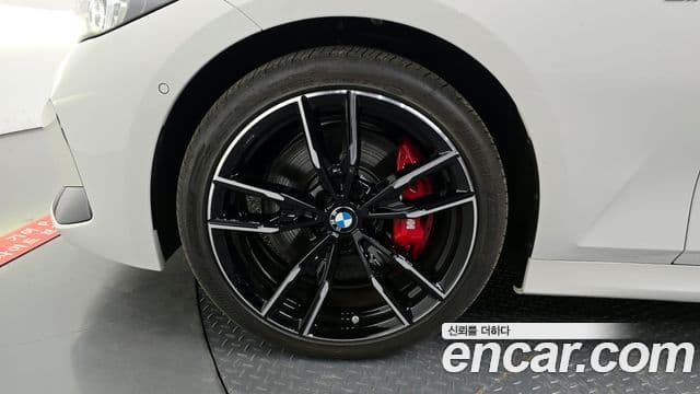 BMW 3 Series 2025 — ფოტო 4/20