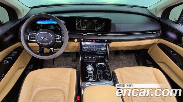 Kia Carnival 2021 — Фото 7/20