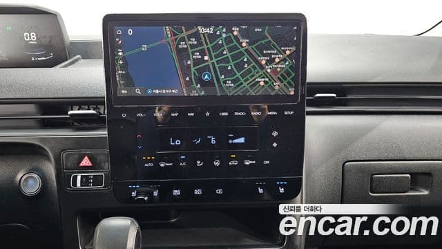 Hyundai Staria 2023 — Şəkil 14/20