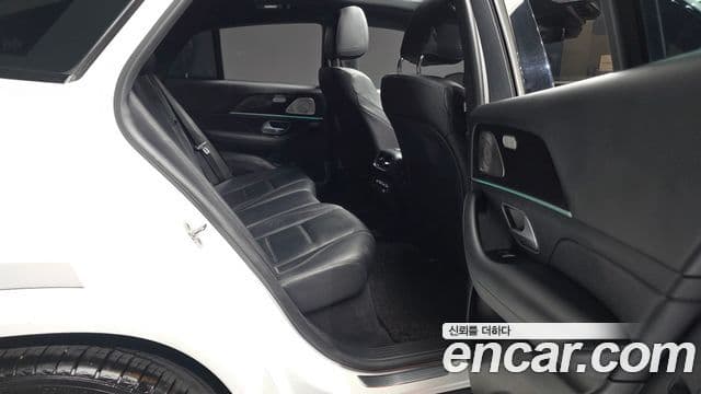 Mercedes-Benz GLE-Class 2022 — Фото 12/20