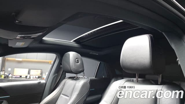 Mercedes-Benz GLE-Class 2022 — Фото 18/20