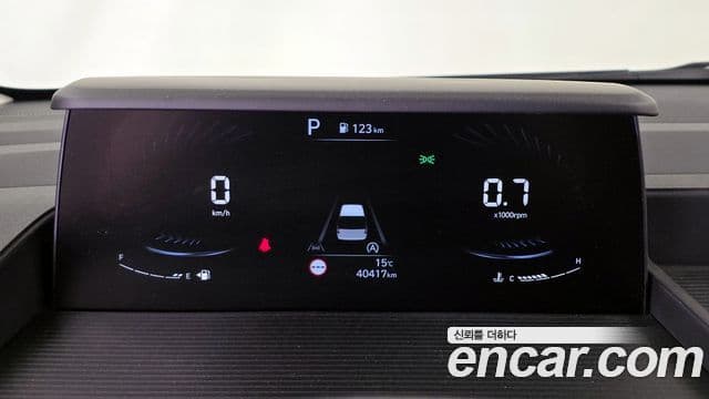 Hyundai Staria 2022 — Фото 8/20