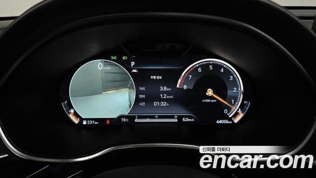 Genesis Electrified G80 2020 — Şəkil 8/20