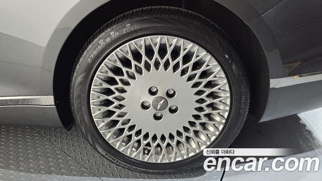 Genesis G80 2020 — Photo 16/40