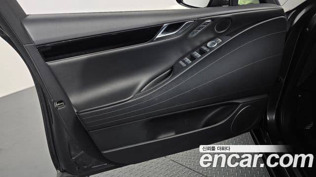 Genesis G80 2020 — Photo 9/40