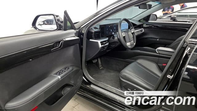 Hyundai Grandeur 2023 — ფოტო 10/20