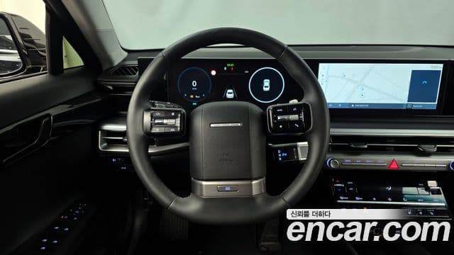 Hyundai Grandeur 2023 — ფოტო 13/20