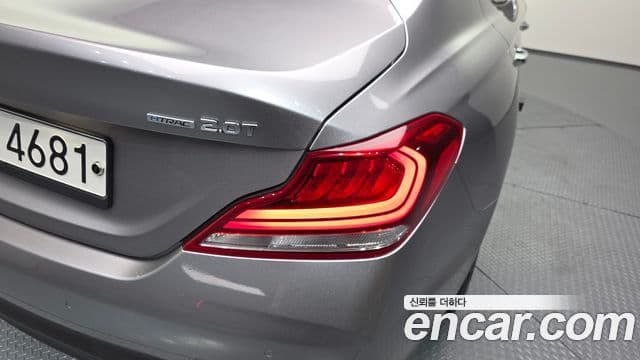 Genesis G70 2019 — Photo 3/34