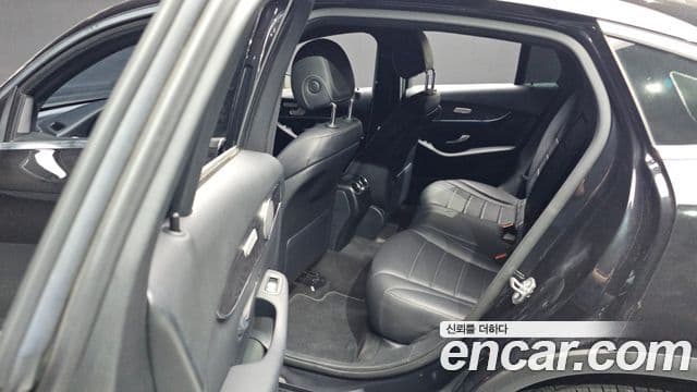 Mercedes-Benz GLC-Class 2019 — Şəkil 13/20