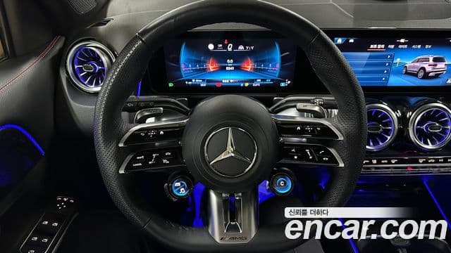 Mercedes-Benz GLB-Class 2025 — ფოტო 4/20