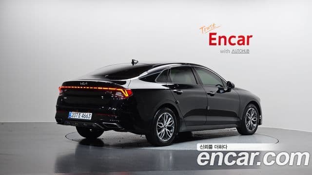 Kia K5 2022 — Şəkil 2/20