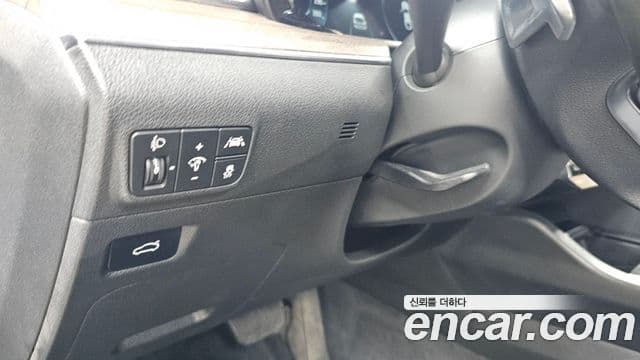 Kia K5 2022 — Şəkil 19/20