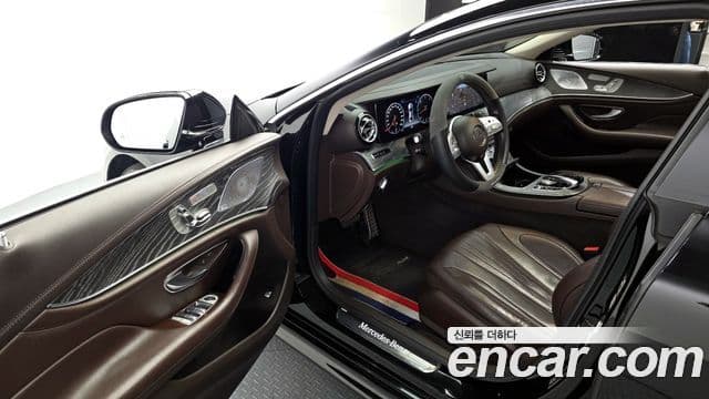 Mercedes-Benz CLS-Class 2019 — Фото 10/20