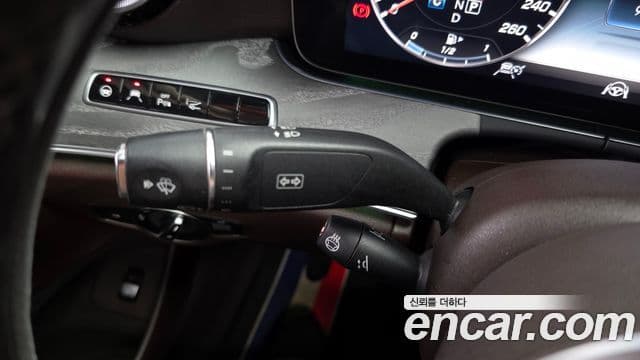 Mercedes-Benz CLS-Class 2019 — Photo 2/34