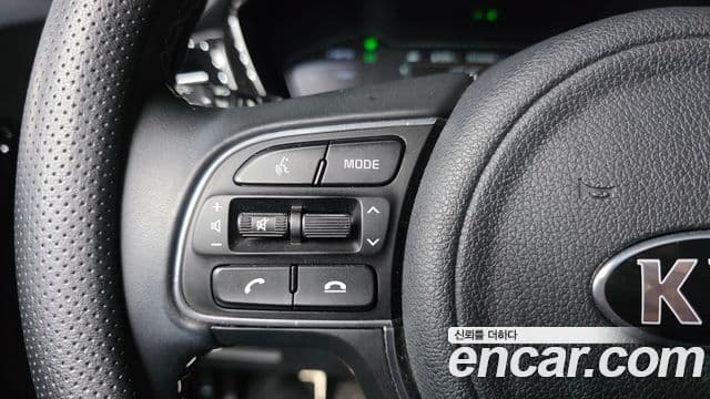 Kia Niro 2021 — Photo 15/30