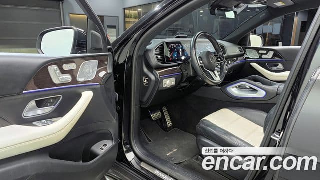 Mercedes-Benz GLE-Class 2021 — Şəkil 10/20