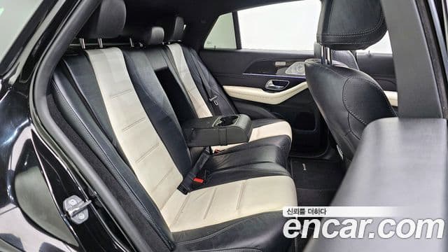 Mercedes-Benz GLE-Class 2021 — Şəkil 11/20