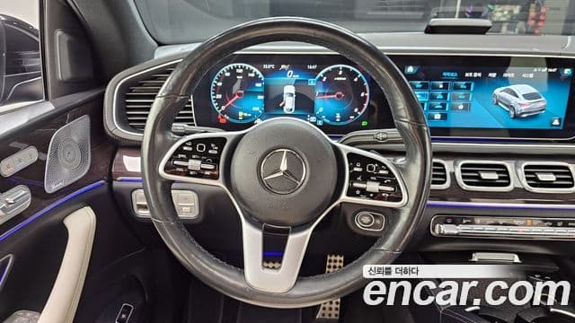 Mercedes-Benz GLE-Class 2021 — Şəkil 13/20