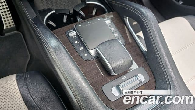 Mercedes-Benz GLE-Class 2021 — Şəkil 20/20