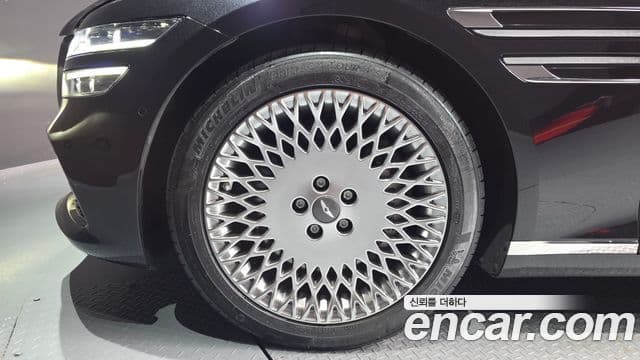 Genesis Electrified G80 2022 — Şəkil 5/20