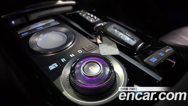 Genesis Electrified G80 2022 — Şəkil 9/20