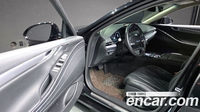 Genesis Electrified G80 2022 — Şəkil 10/20
