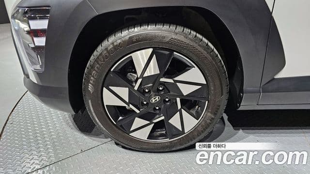 Hyundai Kona Hybrid 2024 — Şəkil 14/20
