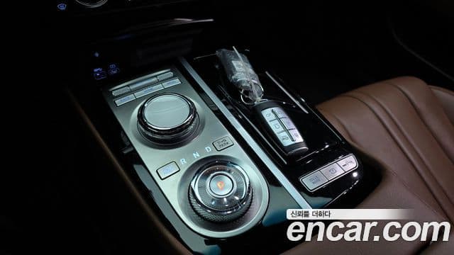 Genesis G80 2023 — Şəkil 14/20