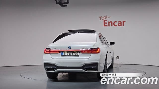 BMW 7 Series 2020 — ფოტო 4/20
