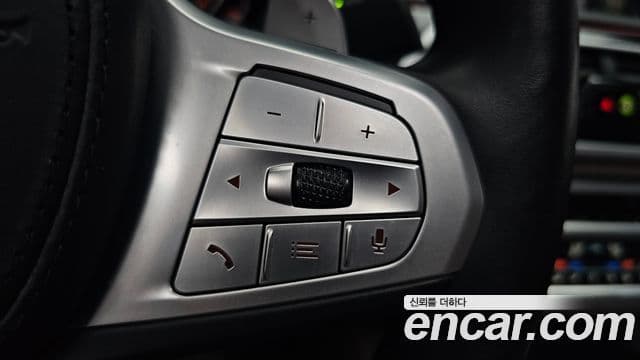 BMW 7 Series 2020 — Photo 21/37