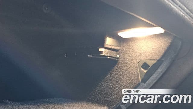 BMW 7 Series 2020 — Photo 30/37