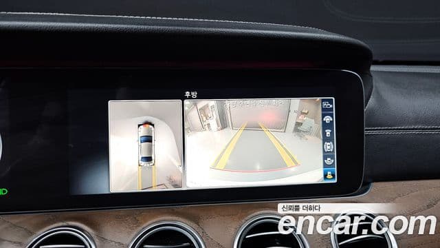 Mercedes-Benz E-Class 2020 — Фото 14/20