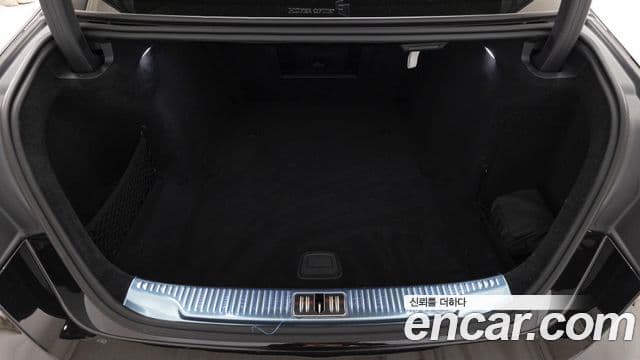 Mercedes-Benz S-Class 2025 — ფოტო 11/20