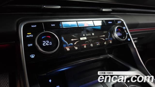 Genesis GV80 2020 — Şəkil 16/20