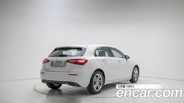 Mercedes-Benz A-Class 2025 — Şəkil 1/20